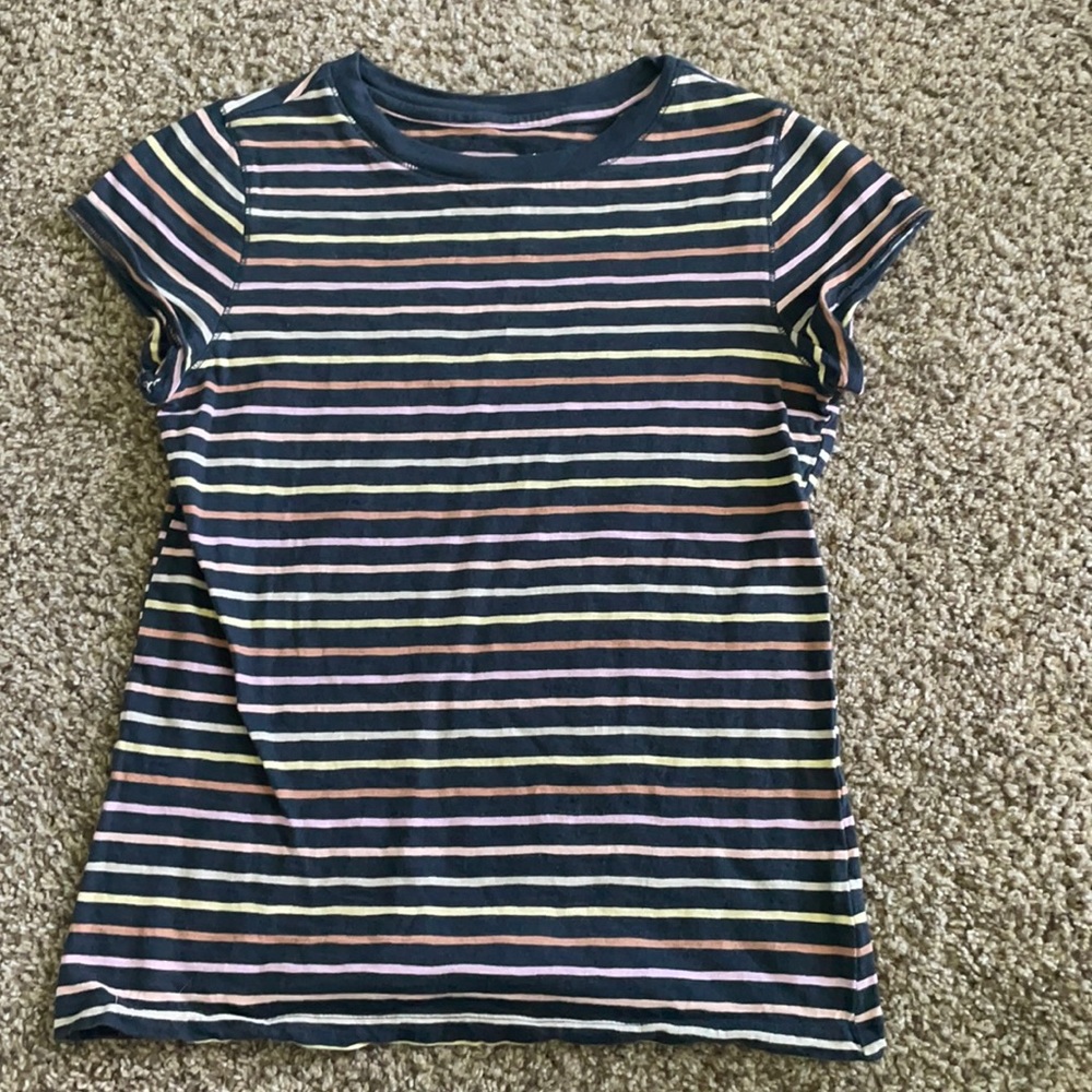 Universal Thread T Shirt
